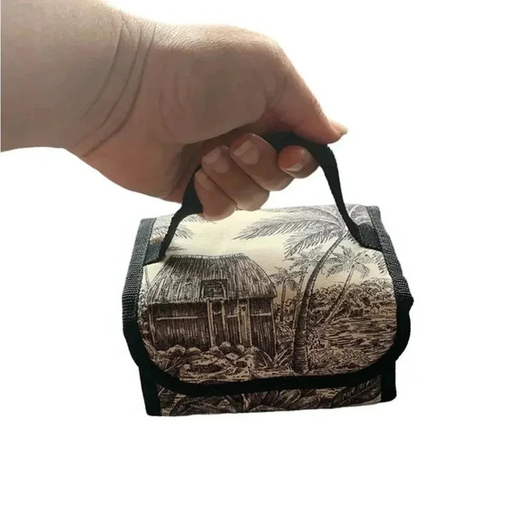 Courtney Cameryn Vintage Hawaii Toile 4 Compartment Travel Bag - Picture 7 of 7